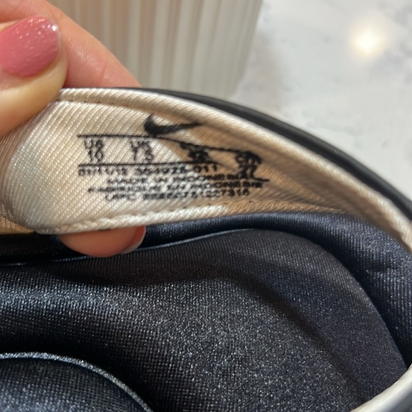 Nike Comfort Sandals Thong Flip Flops Size 10 - Picture 2 of 15